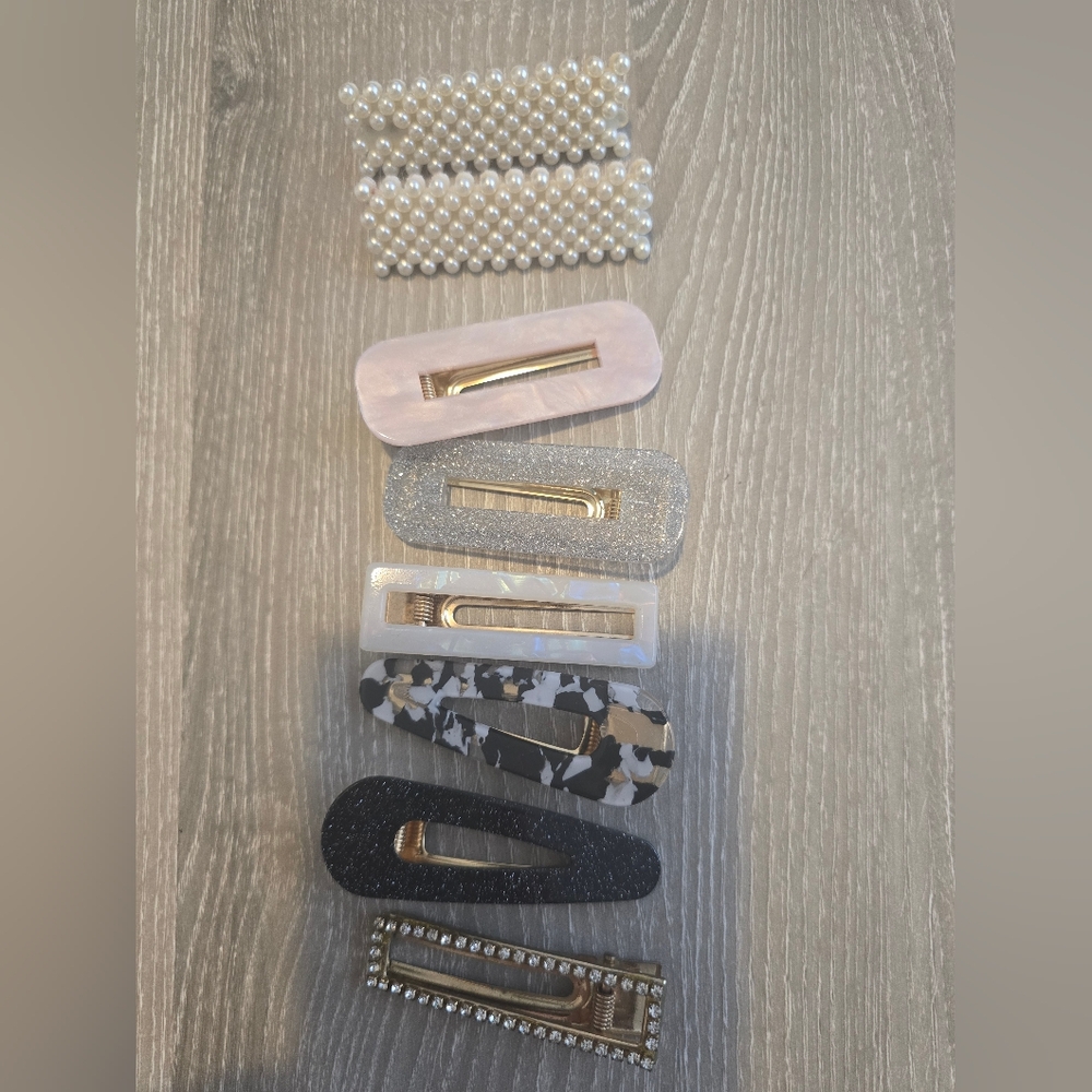 Hair clip set